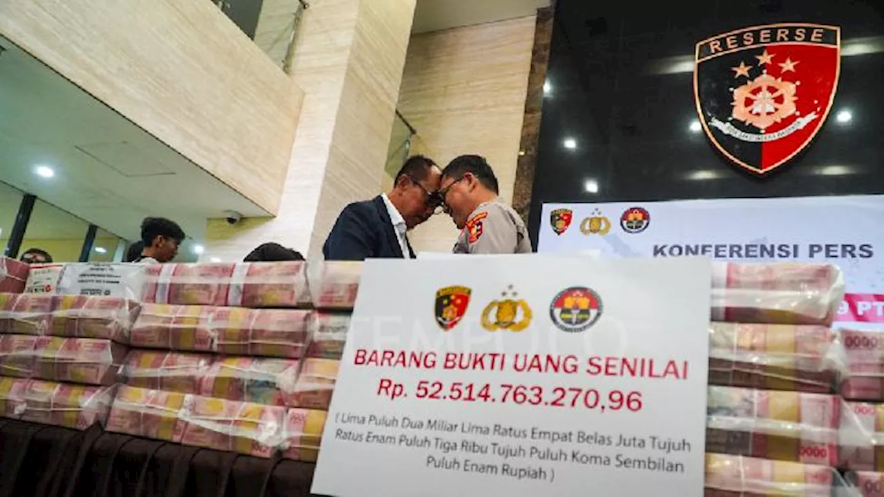 Tumpukan Uang Rp 52 Miliar Hasil Pengungkapan Kasus Investasi Bodong