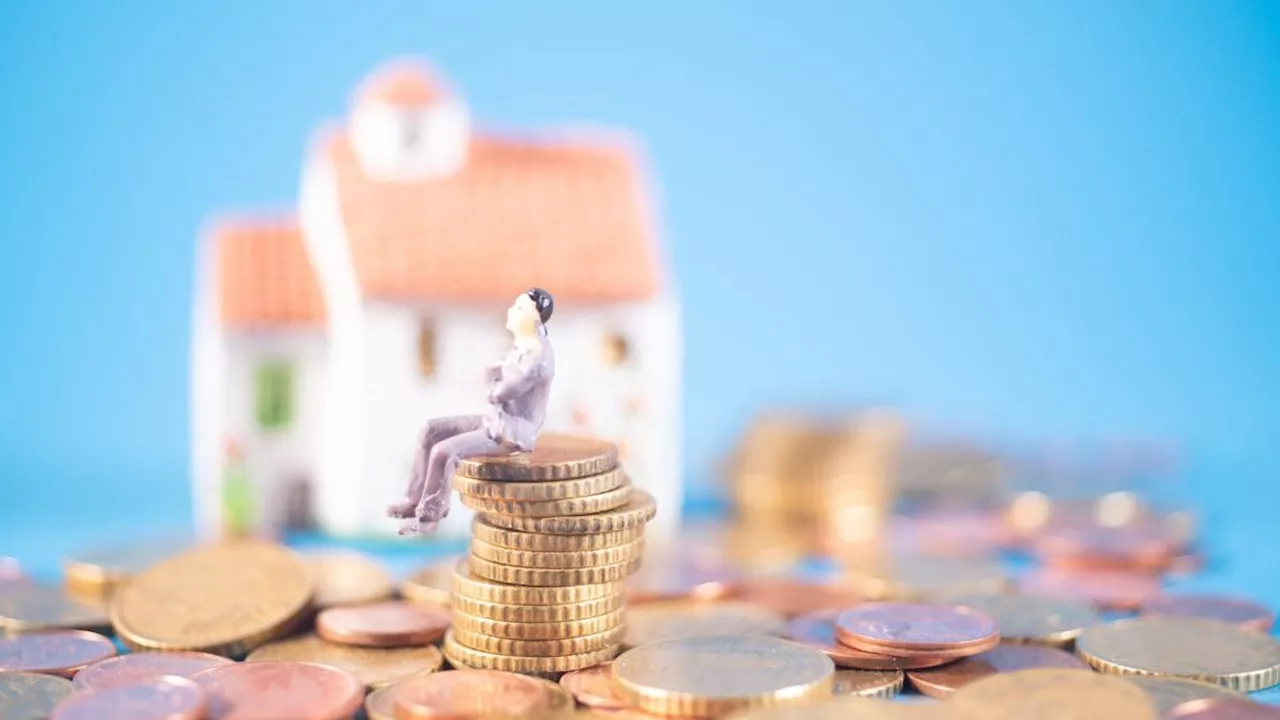 UK Inheritance Tax Receipts Surge as More Estates Face Liability