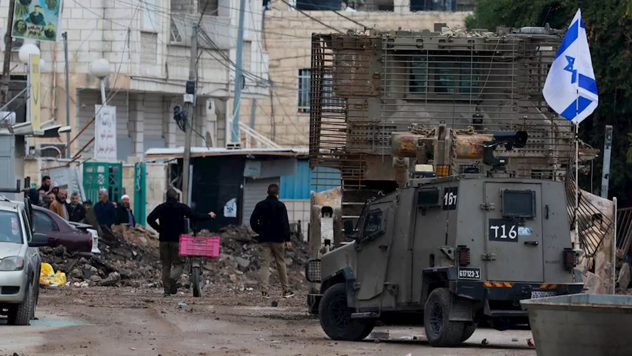 Live blog: Israeli forces kill Palestinian in front of family in Jenin