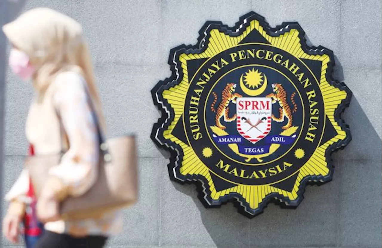 Former Government Agency Director Arrested for Soliciting RM110,000 in Bribes