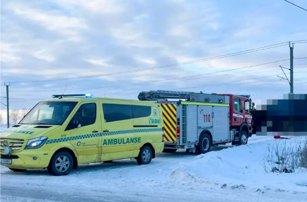 Vogntog kolliderte med tog på planovergang - sjåfør omkom