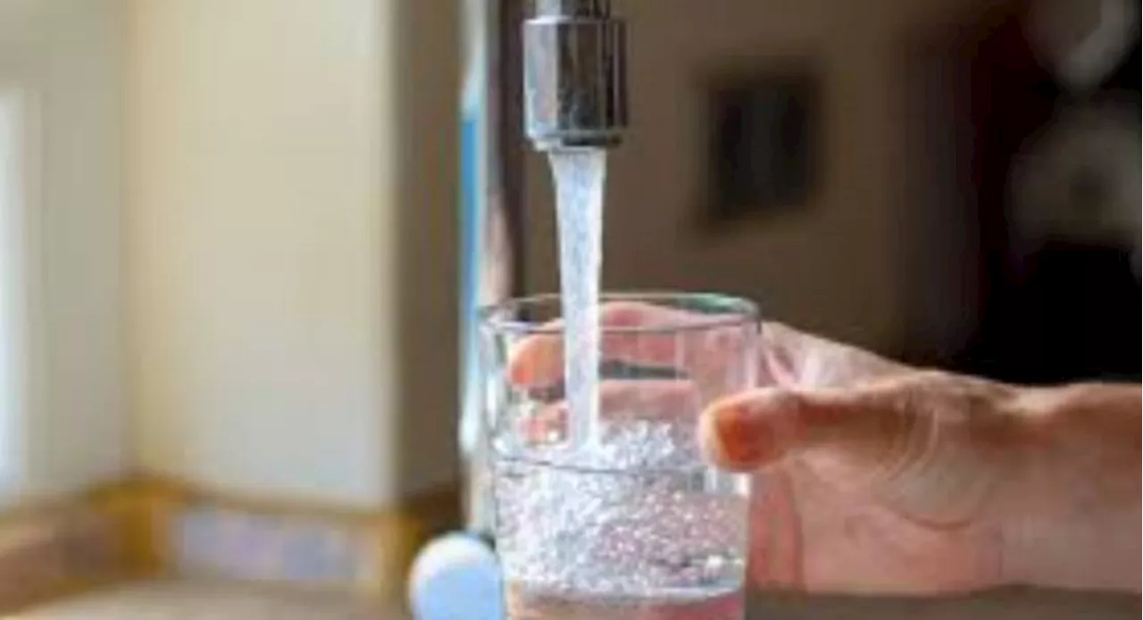 Drinking water in many French cities contaminated