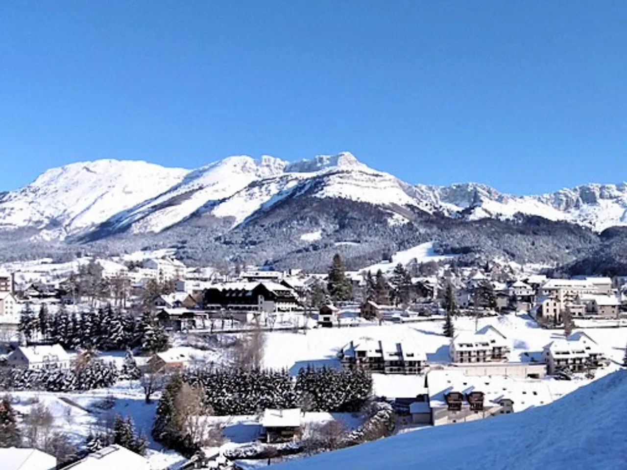 Drame sur les pistes : Une écolière de 10 ans meurt après un accident à Villard-de-Lans