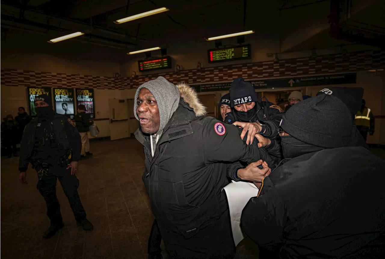 Protesters Storm Brooklyn Subway Station in Fury Over Prisoner Death