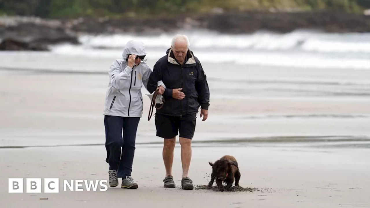 Storm Éowyn: Warning of disruption in Devon and Cornwall