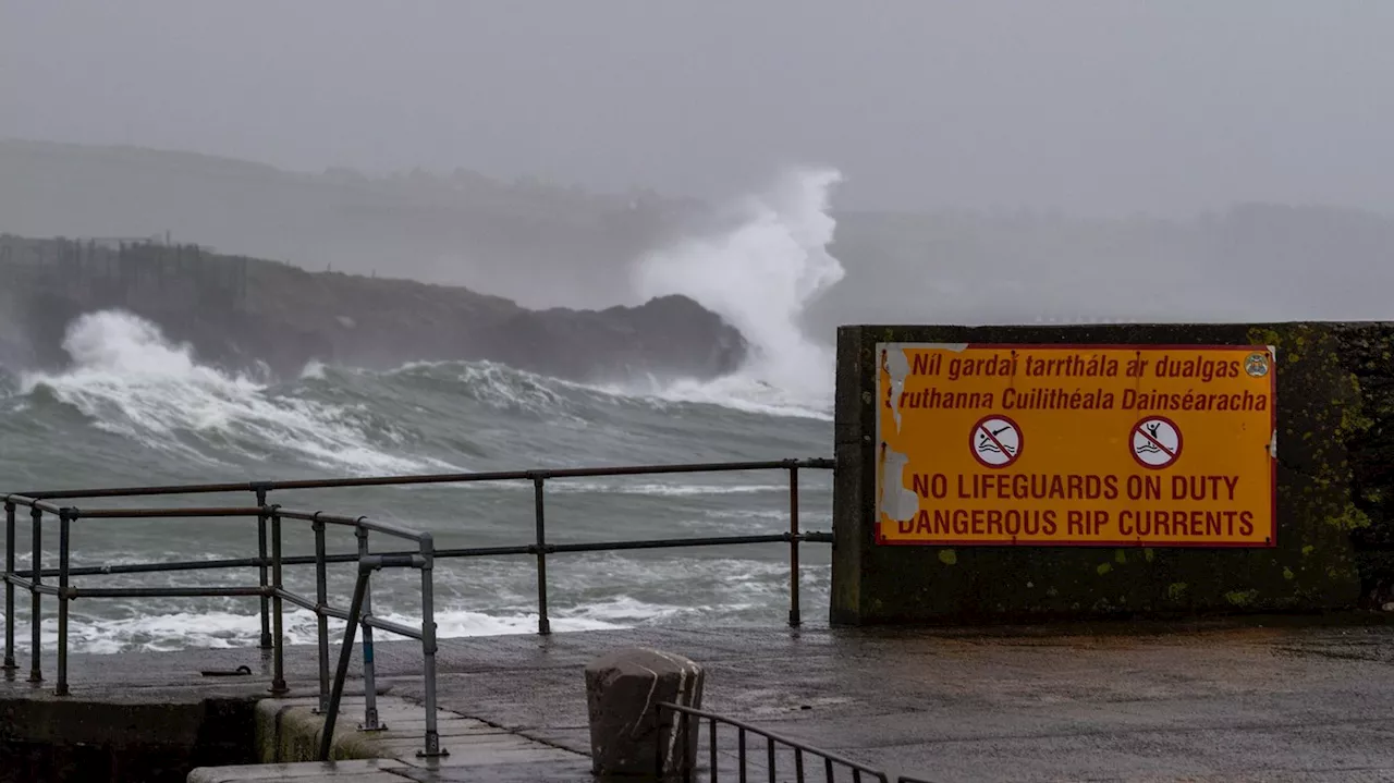 Orkan Éowyn trifft Irland mit Windgeschwindigkeiten bis zu 230 Stundenkilometern