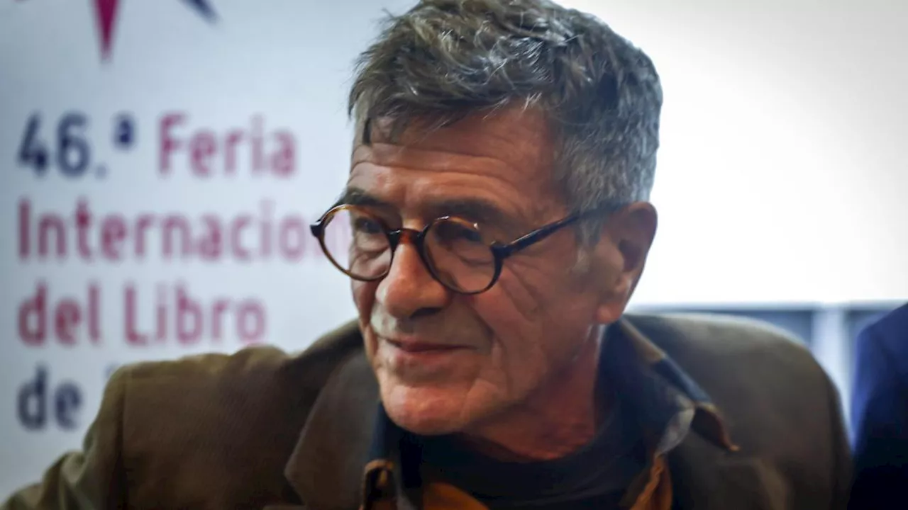 Argentino Guillermo Saccomanno gana el Premio de Novela Alfaguara