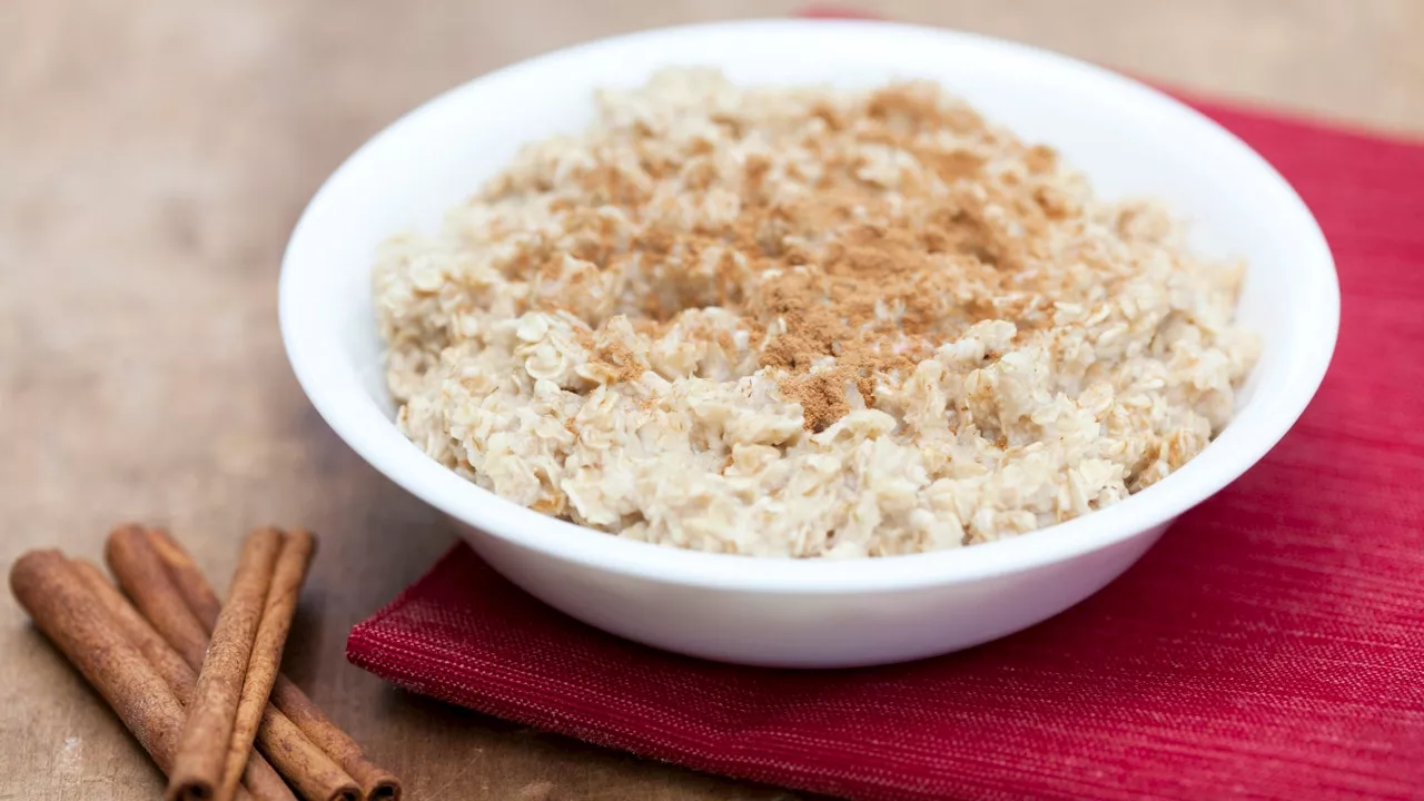 Oatmeal May Be the Secret to a Longer Life, Experts Say