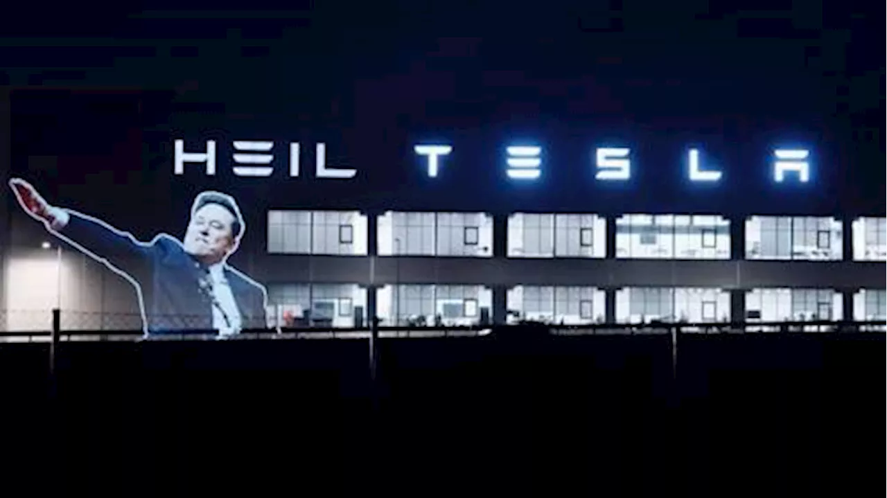 Musk and 'Heil Tesla' Projection Spark Controversy at Tesla Gigafactory Berlin