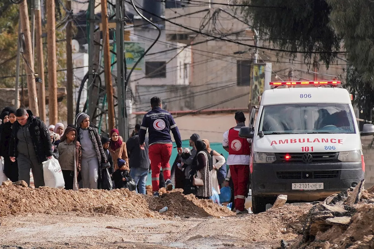 Hundreds of Jenin residents leave homes as Israeli raid in West Bank city continues