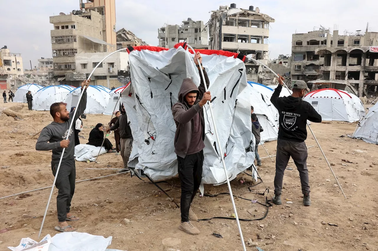 Palestinians in northern Gaza prepare tent camps for displaced families returning after ceasefire deal