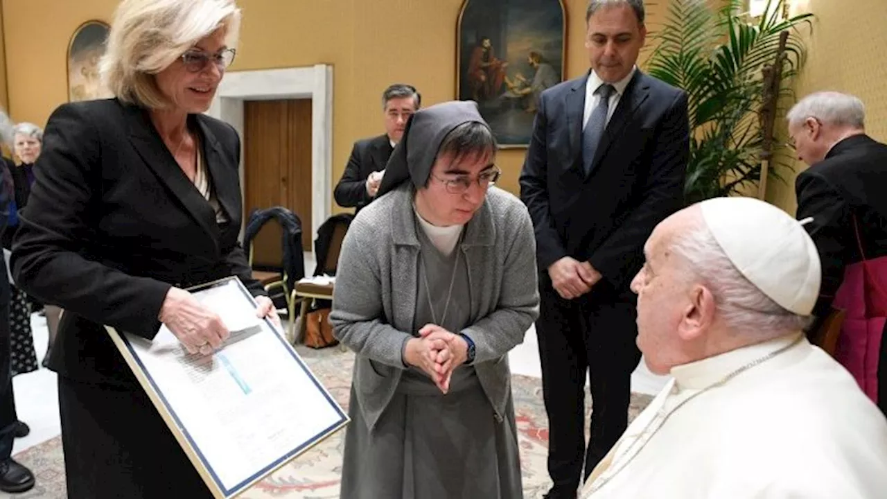 Pope to Hilton Foundation: ‘Church needs religious women to serve the poor’