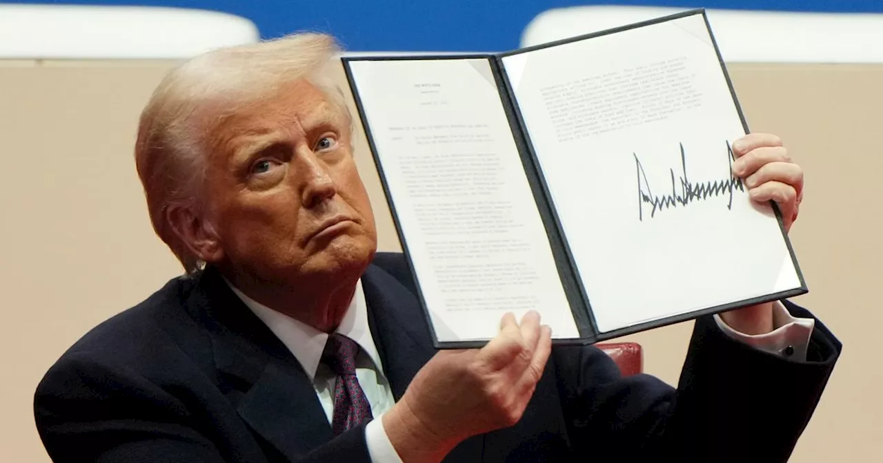 Biologists Rip Trump’s 'Non-Sensical' Executive Order Declaring Only 2 Sexes