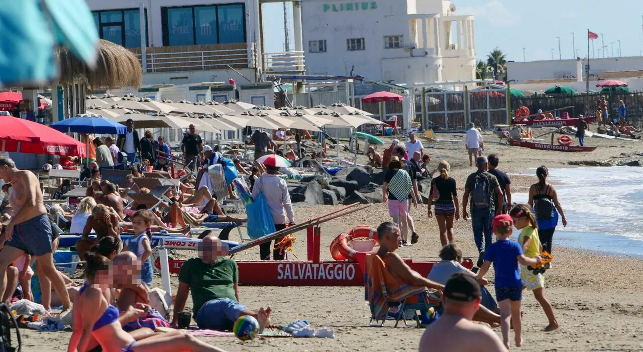 Ostia è la seconda spiaggia più brutta d'Europa secondo The Telegraph, il minisindaco: «Falsità, il nostro mar