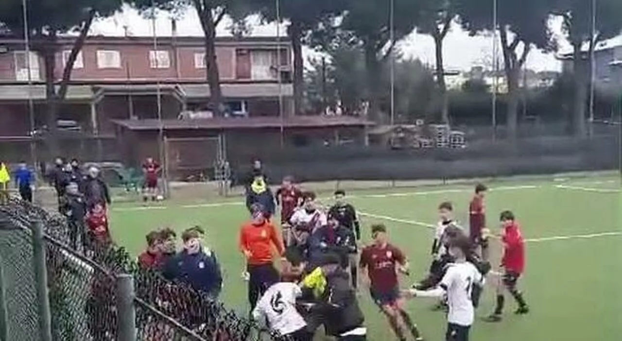 Rissa nel campo Under17, la proposta dei club: «Partite a porte chiuse»