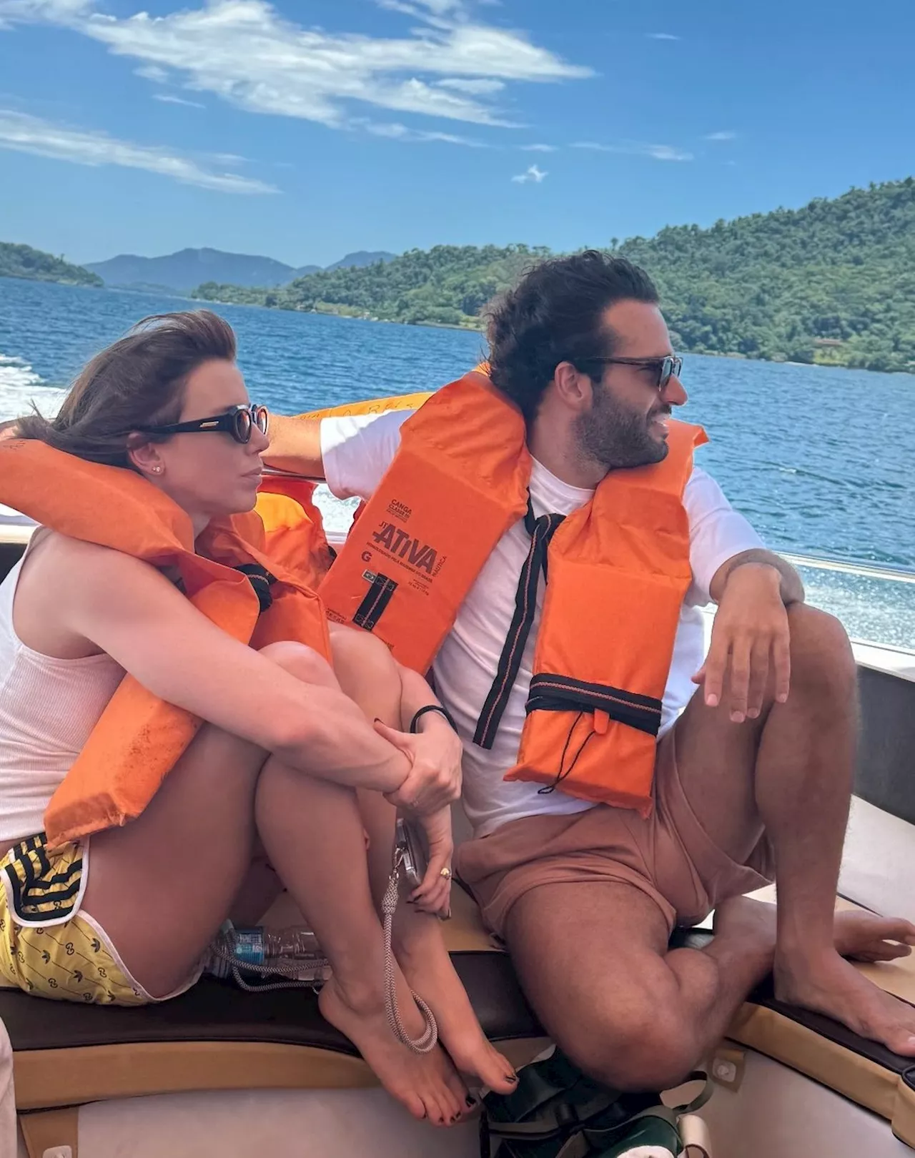 Alice Wegmann e Humberto Carrão gravam remake de ‘Vale tudo’ em Angra dos Reis