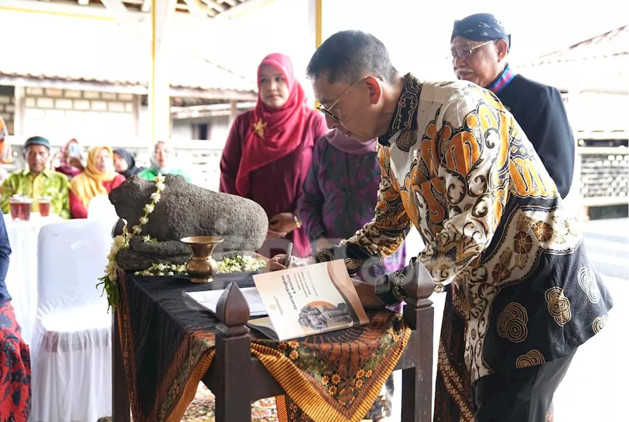 47 Arca Bersejarah Hibah Keluarga Panembahan Hardjonagoro untuk Negara