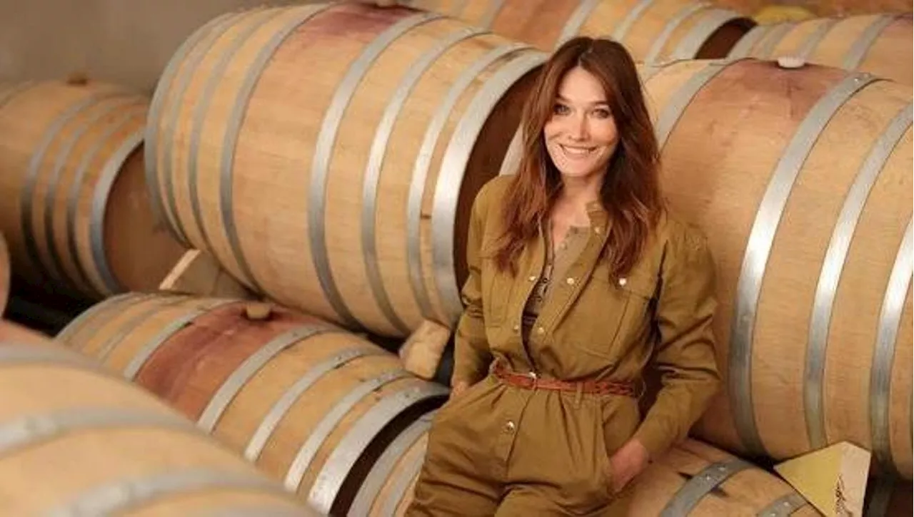 Carla Bruni si lancia nel mondo del vino analcolico con Excessive