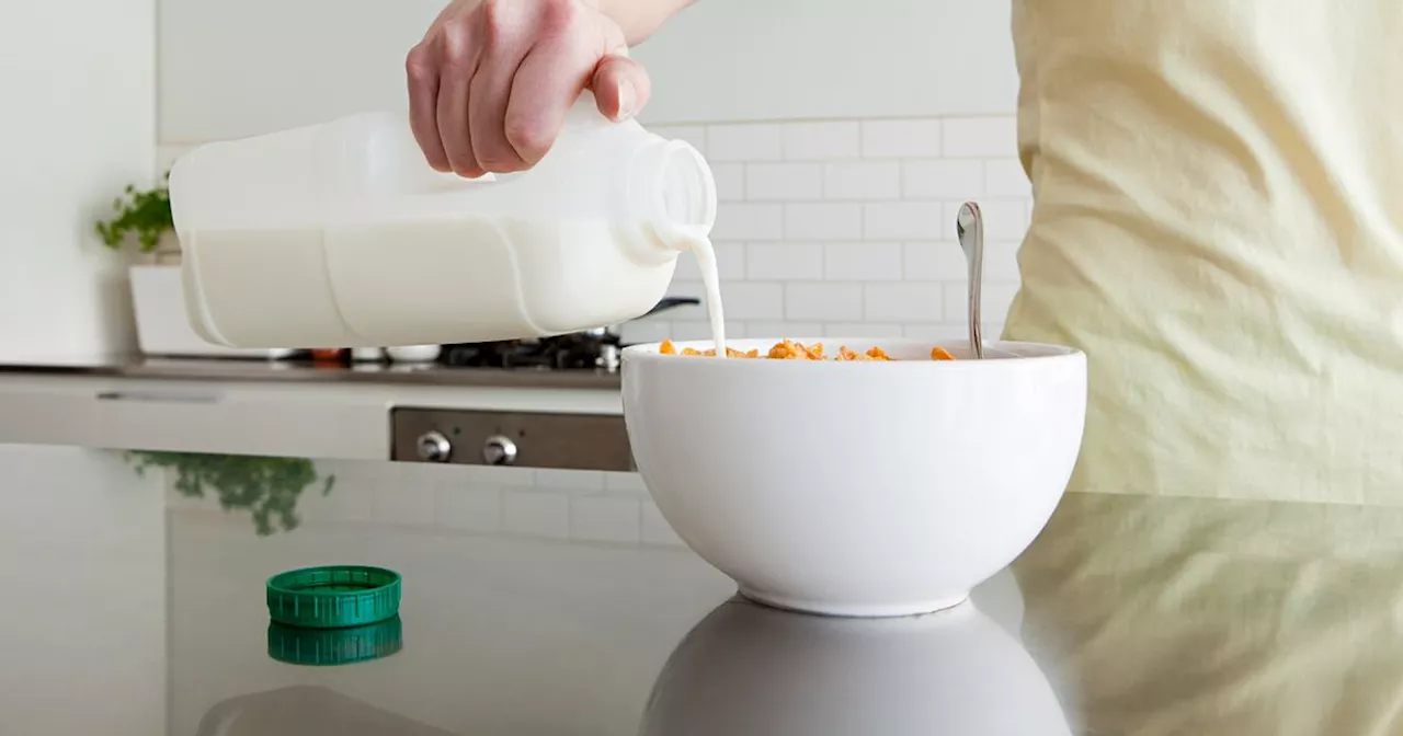 Milk can last week longer without going sour using simple ingredient