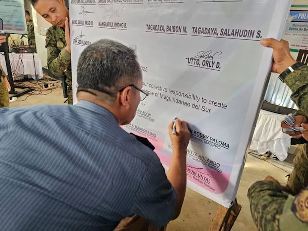 Maguindanao Candidates Sign Peace Covenant for Peaceful Elections