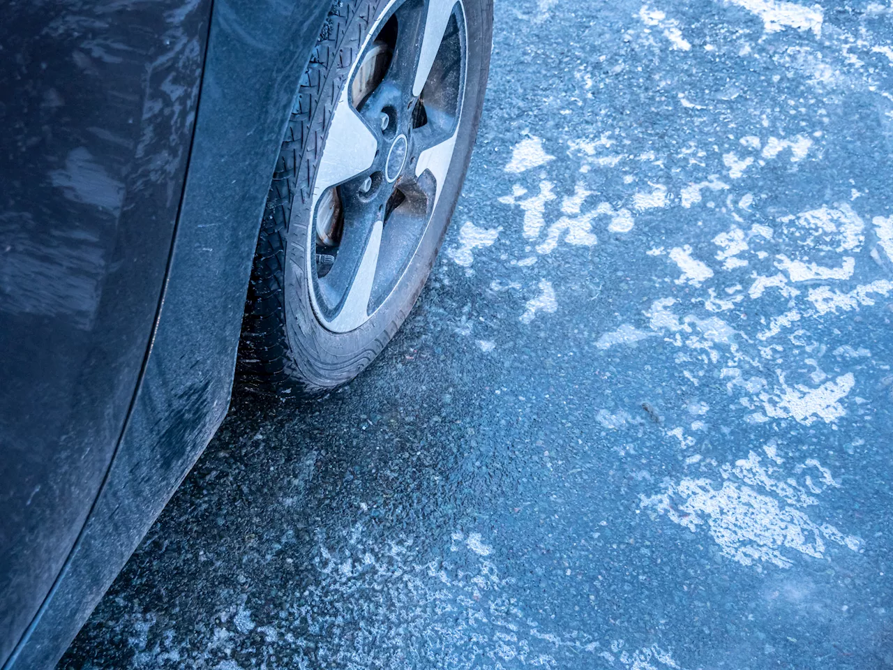 How To Avoid Sliding or Spinning Out on Icy Roads As Snow and Cold Grip US