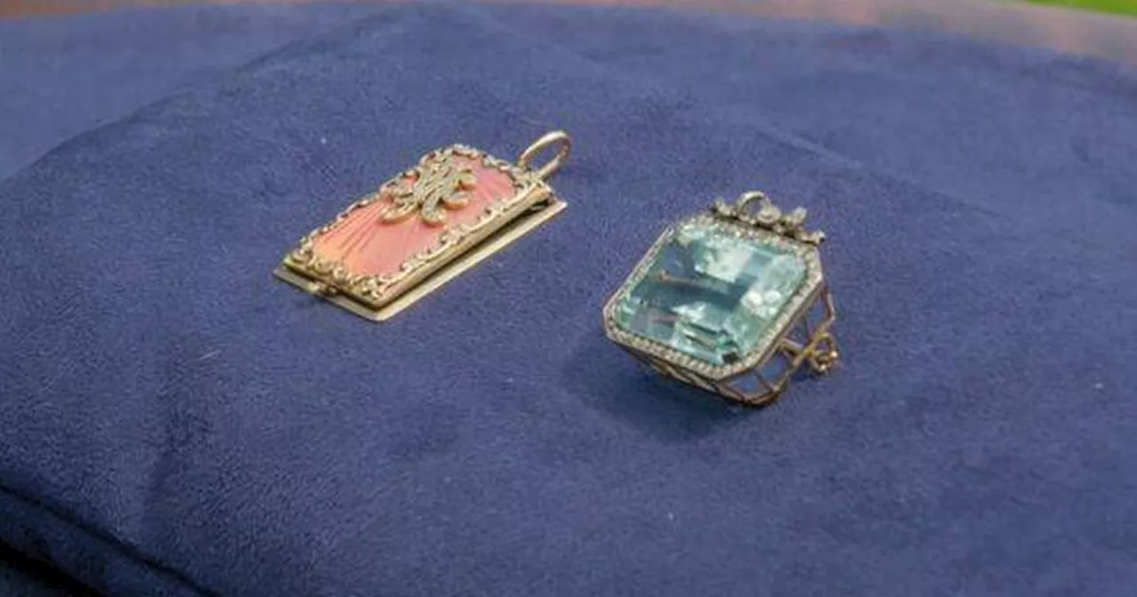 Antiques Roadshow expert stunned by 'beautiful' Faberge jewel