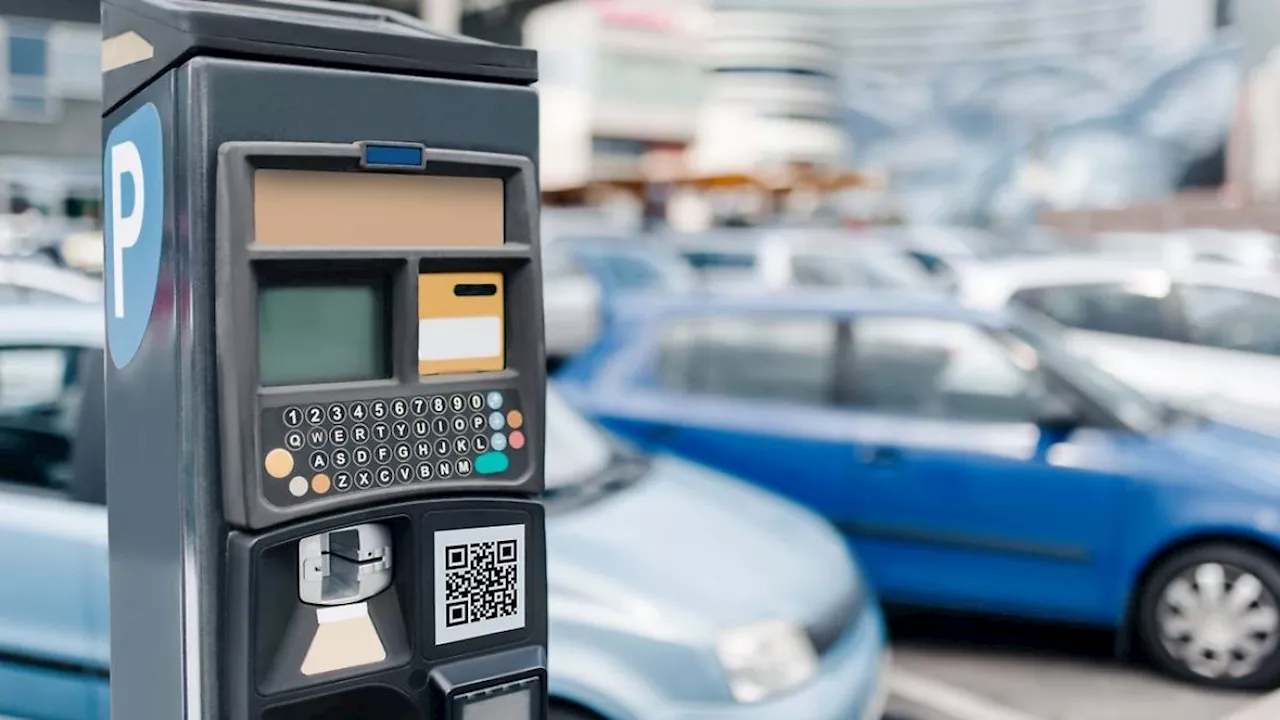 An Parkautomaten und Ladesäulen: Verbraucherschützer warnen Autofahrer vor QR-Code-Betrug