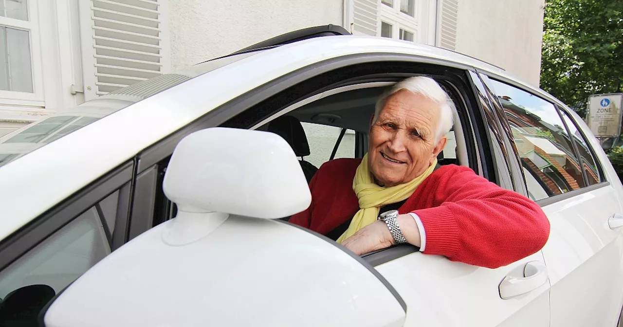 Happy Birthday: Ehemaliger Fahrlehrer in Gütersloh feiert 90. Geburtstag