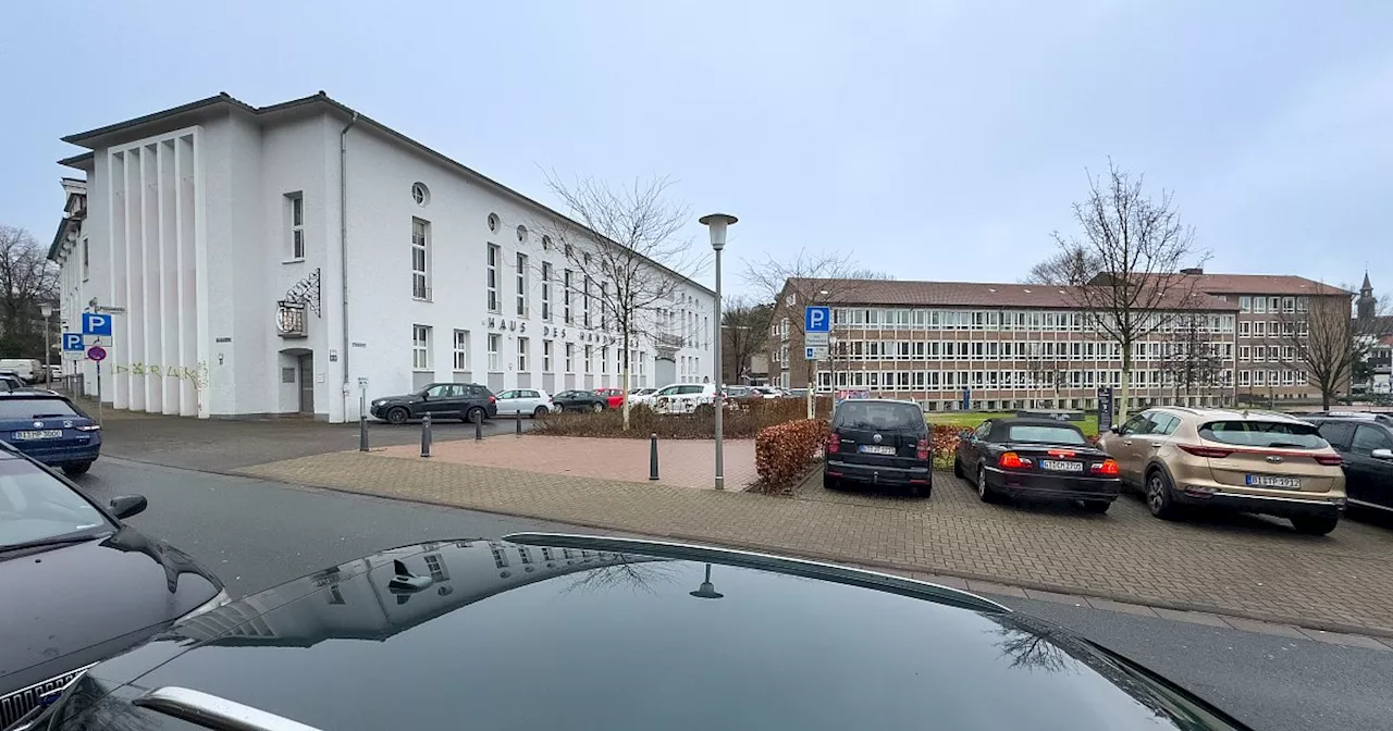 Nach Denkmal-Entscheidung: Rot-Grün-Rot gibt Bielefelder Schule Standortgarantie