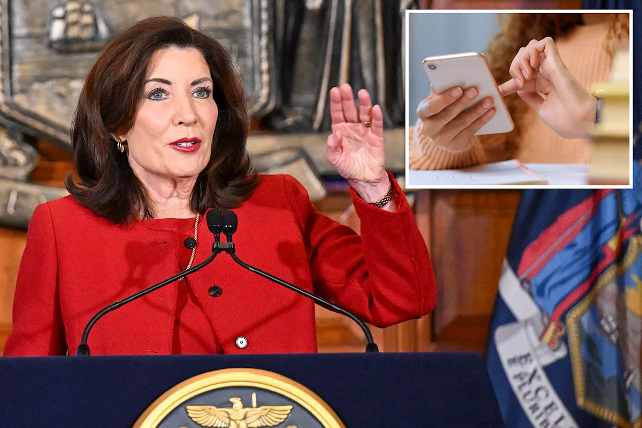 Hochul's proposed NY school phone ban would require devices to be stored away until class dismissal