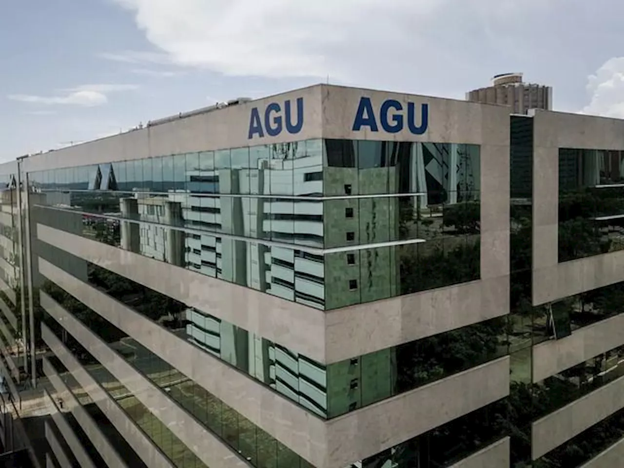 AGU recorre contra decisão do TCU que suspende repasses ao Pé-de-Meia