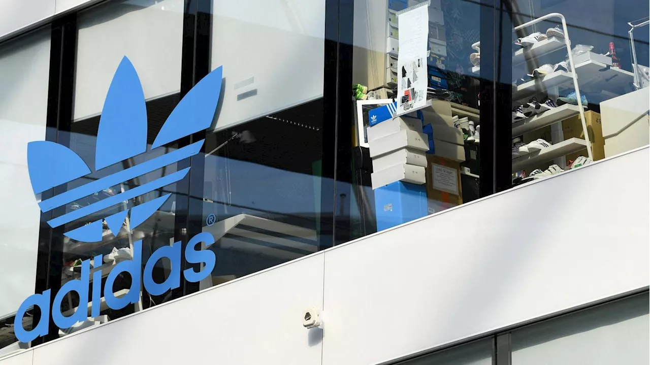 Bis zu 500 Jobs betroffen: Adidas erwägt hohen Stellenabbau in Firmenzentrale