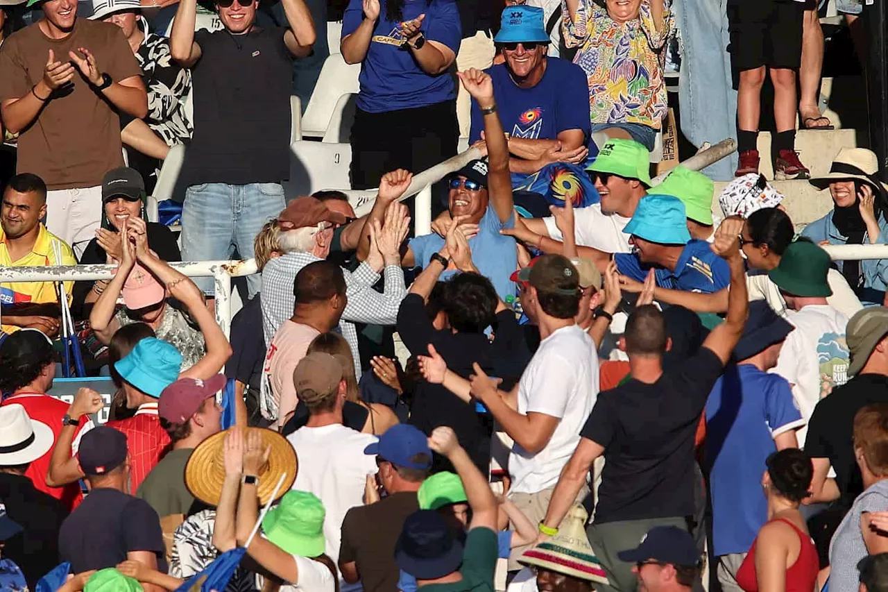 WATCH: The eight SA20 fans who have earned a cut of R2m with one-handed catches