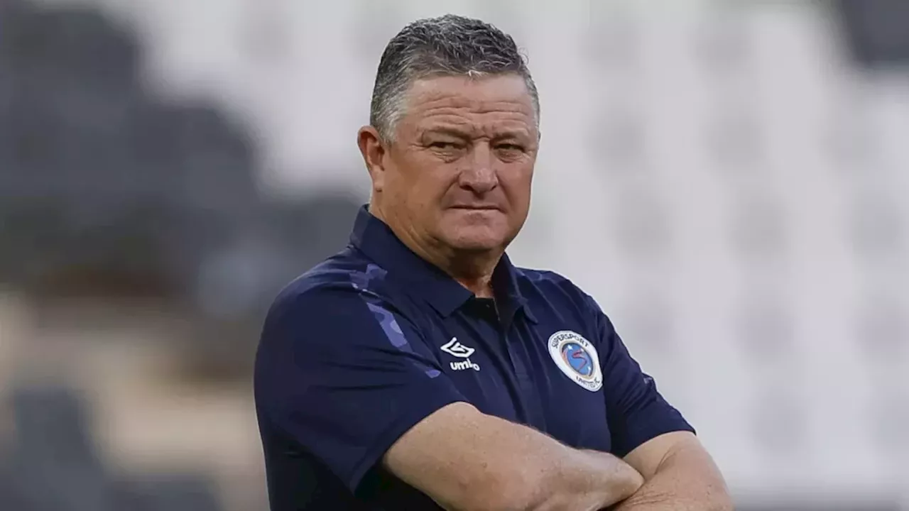 Gavin Hunt issues update on Saile to SuperSport United deal