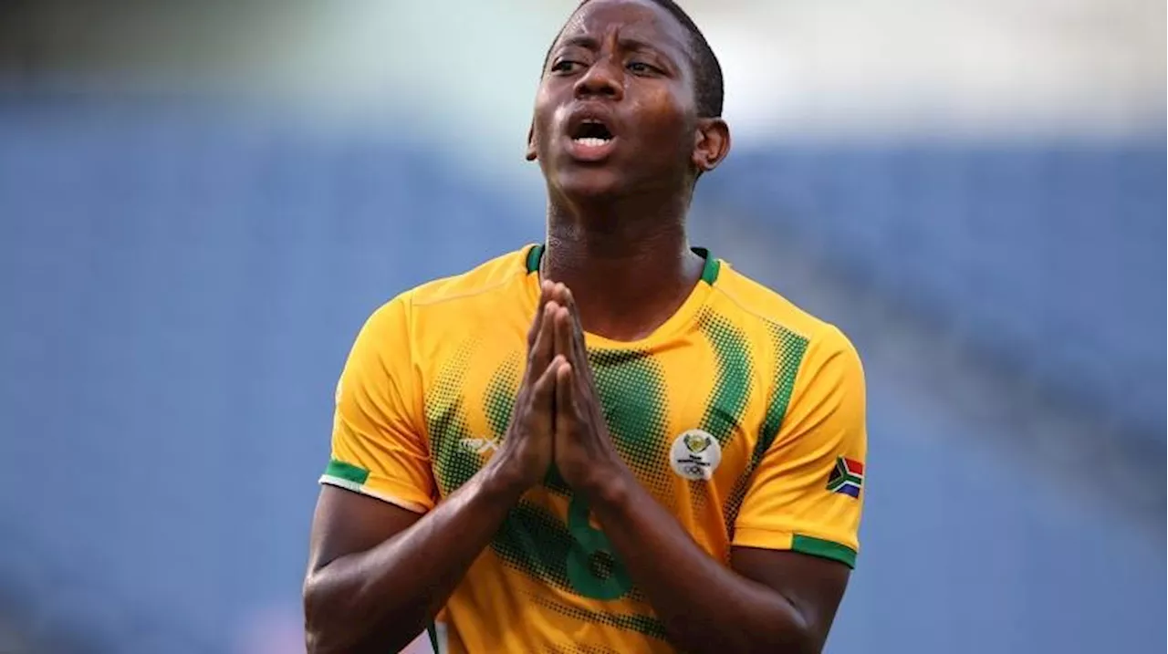 Kaizer Chiefs Set to Sign Bafana Midfielder Thabo Cele