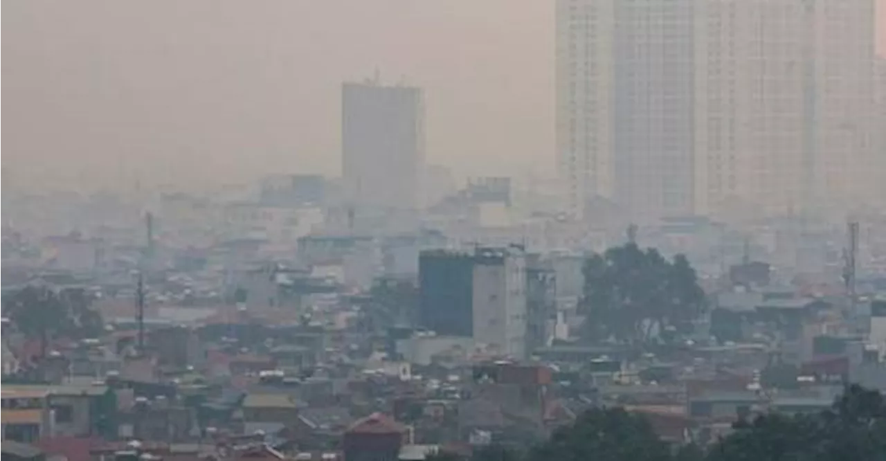 Nearly 200 Bangkok schools close over air pollution