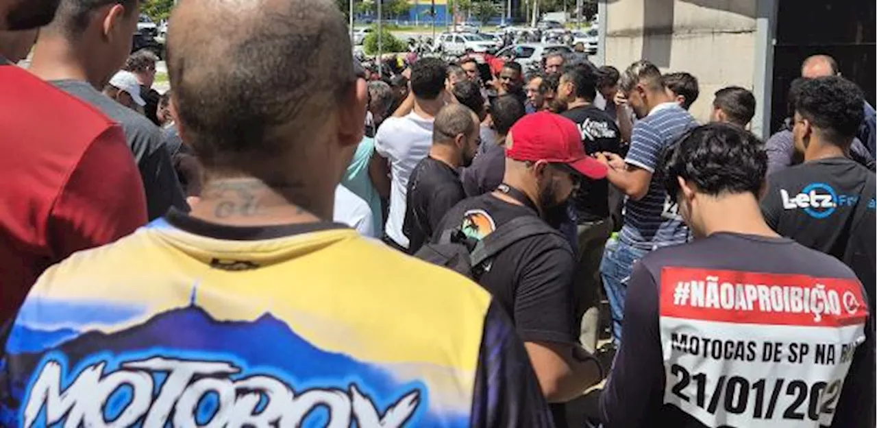 Motoboy em SP: 'Em briga de cachorro grande, trabalhador é quem mais sofre'