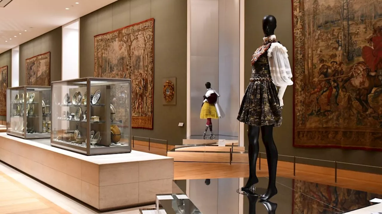 Is the Louvre the Most Awesome ‘Moodboard’ in Fashion?