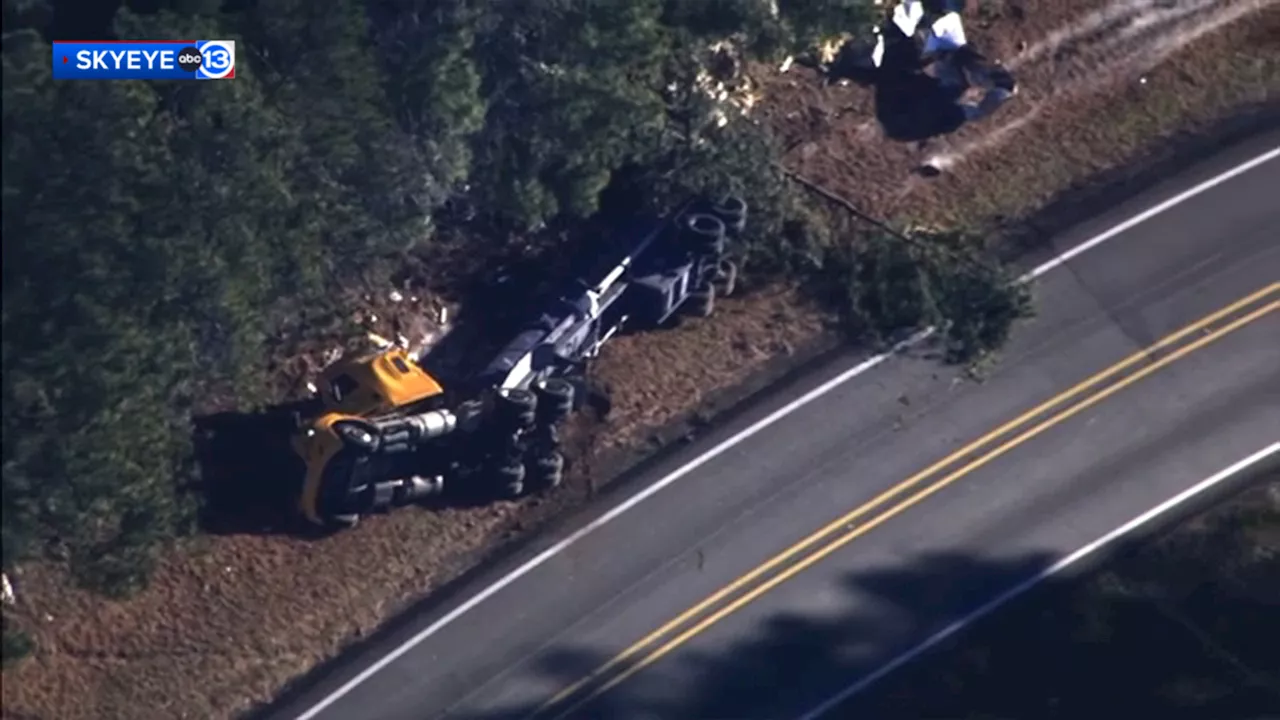 Chemical Spill After 18-Wheeler Crash in San Jacinto County, Texas