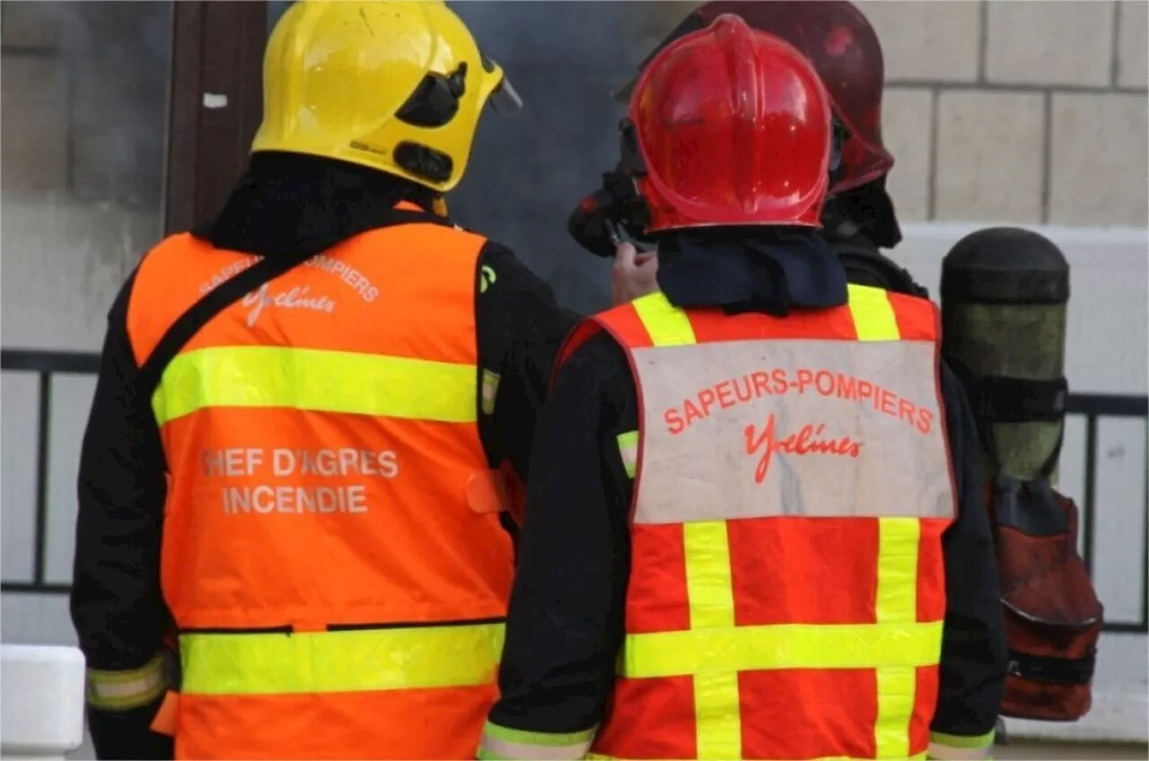 Incendie d’un pavillon dans les Yvelines : les pompiers sauvent deux femmes piégées par les flammes