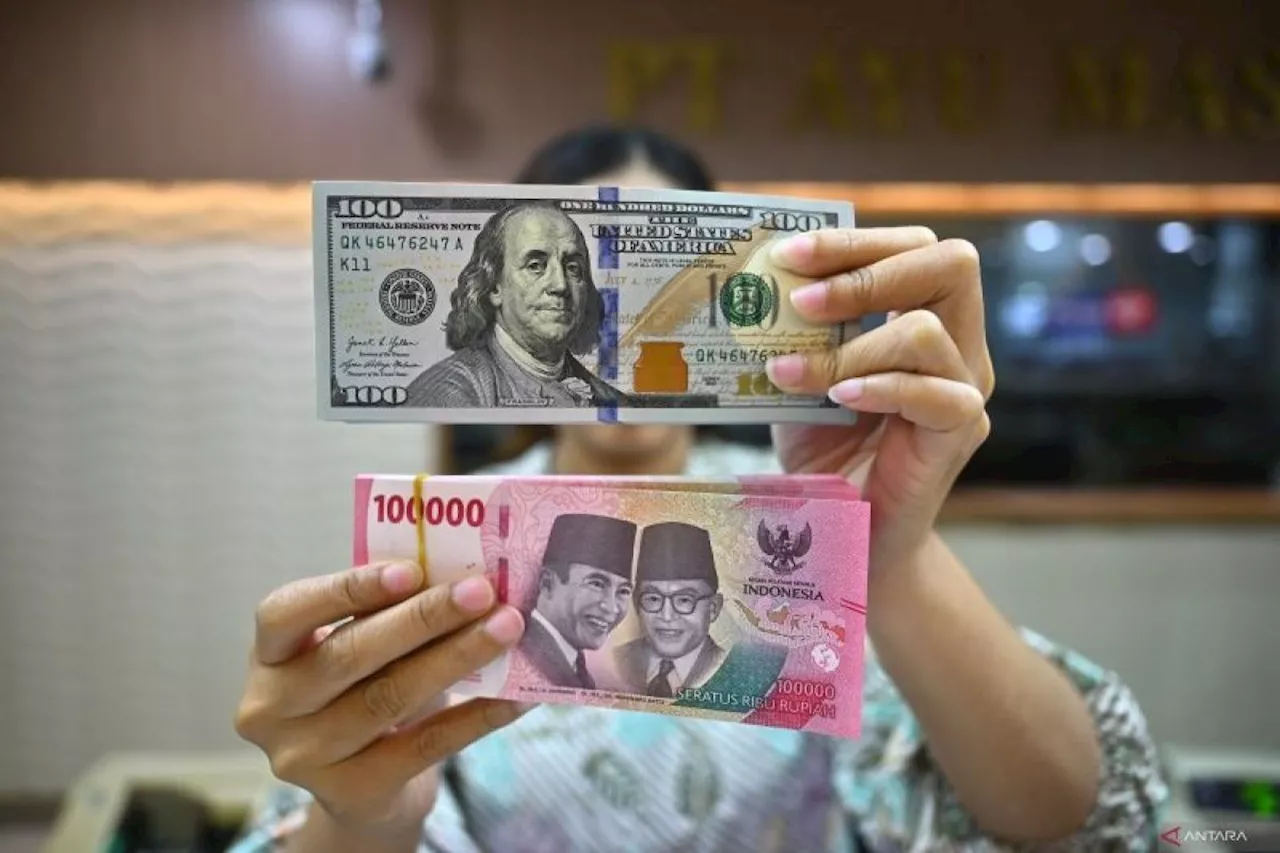 Rupiah menguat karena Trump minta suku bunga AS segera turun