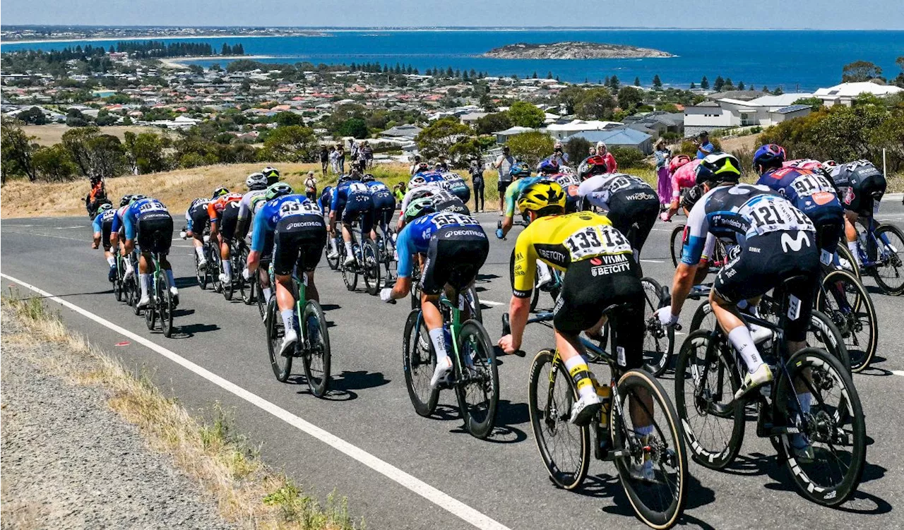 Narváez y Higuita luchan por el podio en el Tour Down Under 2025