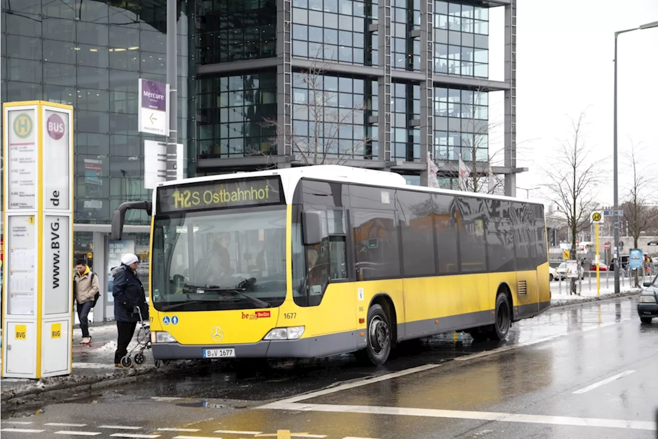 BVG provoziert mit „Erziehungsmaßnahme“: Fahrgäste fühlen sich verhöhnt