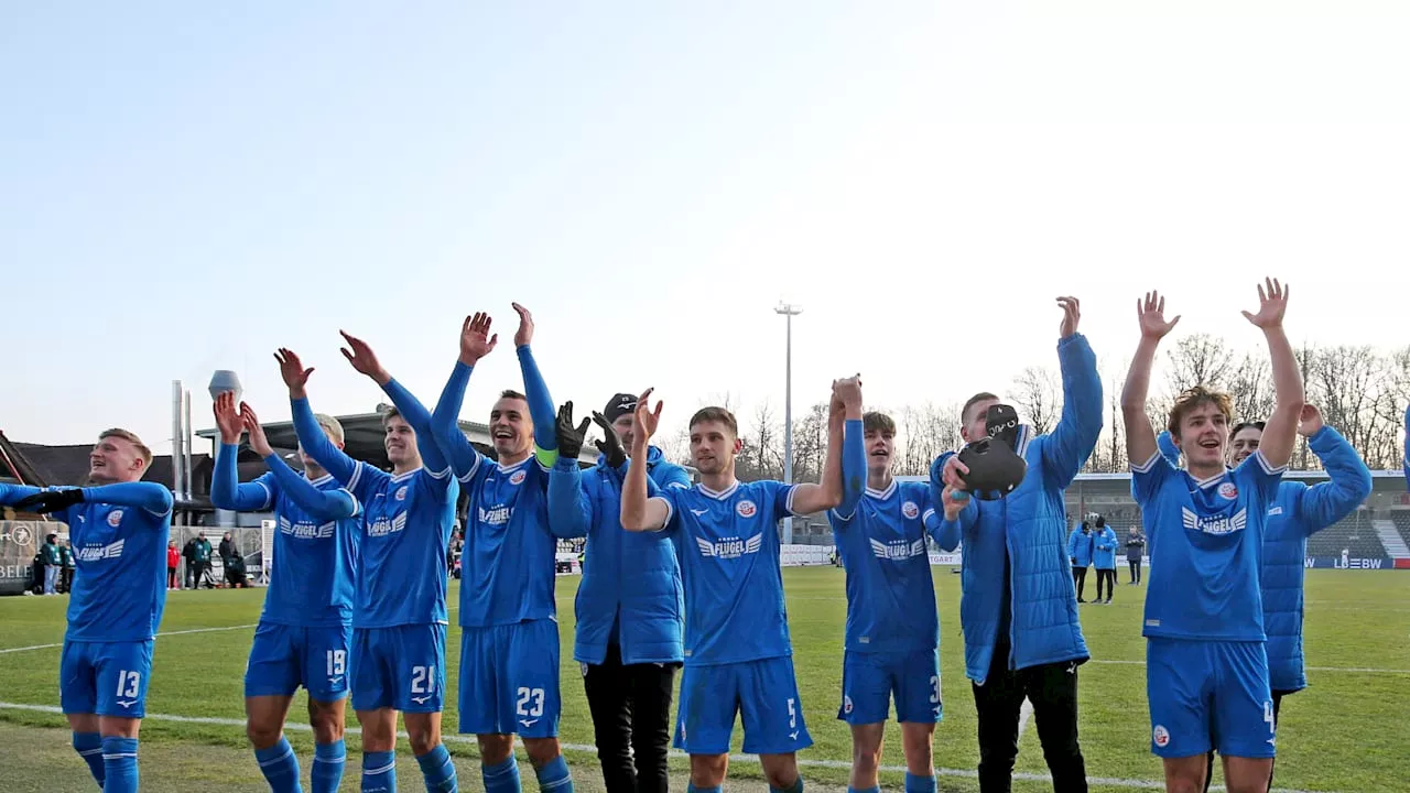 Hansa Rostock gegen Wiesbaden ohne Kapitän Franz Pfanne