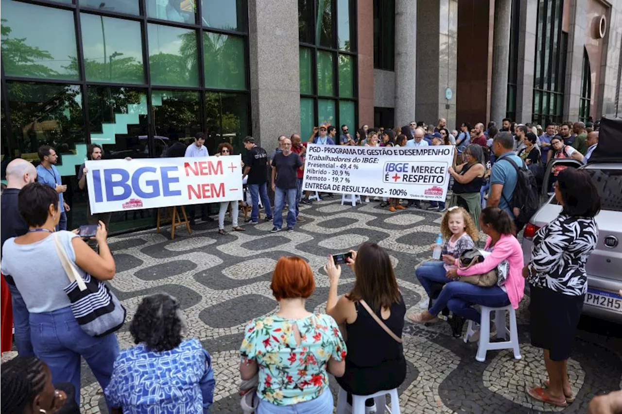 Servidores do IBGE criticam a criação da Fundação IBGE+ e gestão de Pochmann