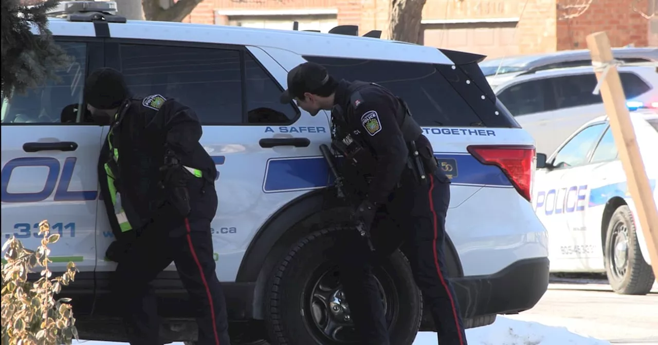 Mississauga Shooting Sends Man to Hospital, Suspect Possibly Inside Home