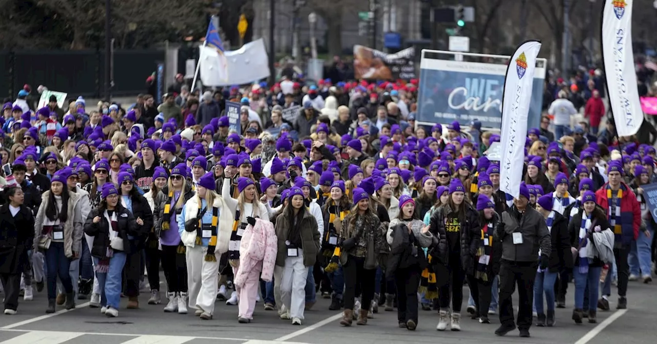 Trump Vows Support for Anti-Abortion Protesters at March for Life