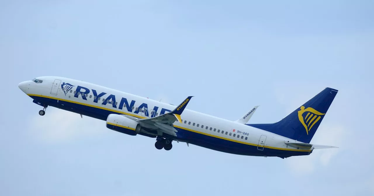 Ryanair Flight Abandons Edinburgh Landing Due to Storm Eowyn