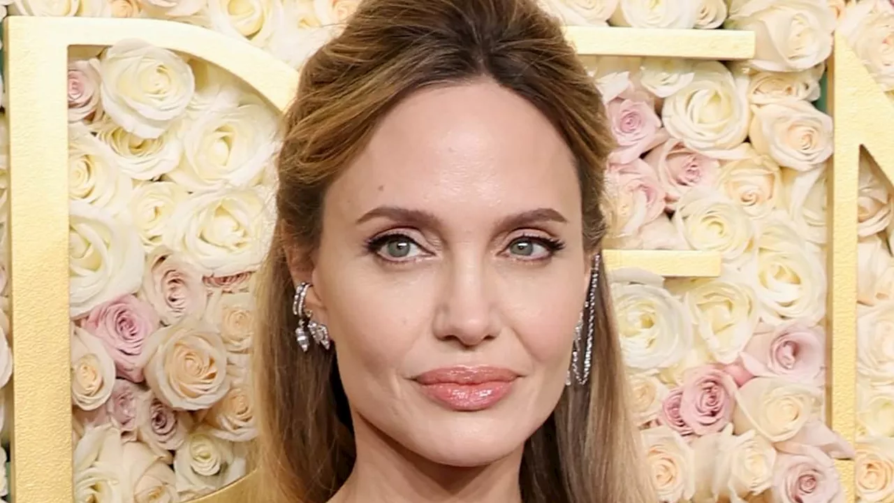 Angelina Jolie 'Devastated' Over Oscars Snub, Hollywood 'Team Brad'?