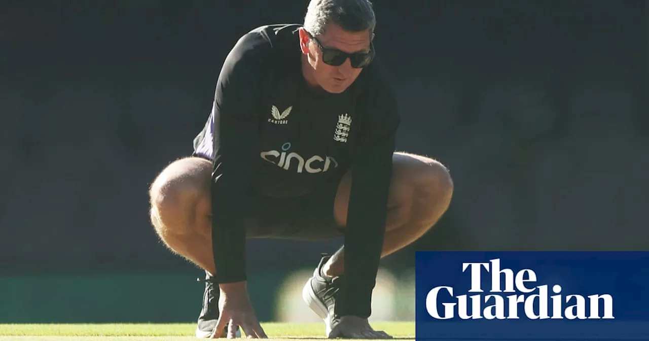 England Coach Lewis Defiant Amidst Ashes Disaster, Rejects Calls for Resignation